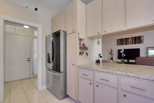 1071 Bedford Ave, Palm Beach Gardens, FL 33403 - Photo 17