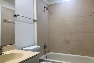 2013 Nassau Dr, Riviera Beach, FL 33404 - Photo 15