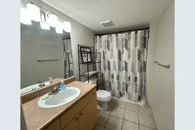 402 Villa Circle #402, Boynton Beach, FL 33435 - Photo 17