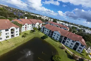 402 Villa Cir, Boynton Beach, FL 33435 - Photo 21