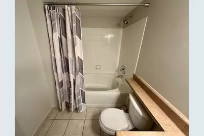 402 Villa Circle #402, Boynton Beach, FL 33435 - Photo 13