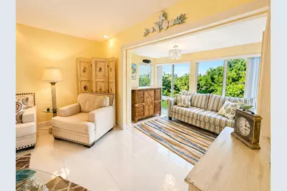 12 Colonial Club Drive #305, Boynton Beach, FL 33435 - Photo 5