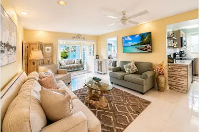 12 Colonial Club Drive #305, Boynton Beach, FL 33435 - Photo 3