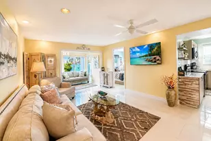 12 Colonial Club Dr, Boynton Beach, FL 33435 - Photo 3