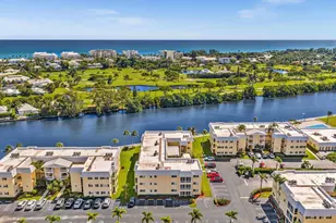 12 Colonial Club Dr, Boynton Beach, FL 33435 - Photo 37