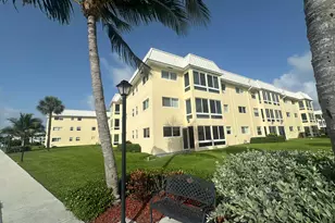 12 Colonial Club Dr, Boynton Beach, FL 33435 - Photo 35