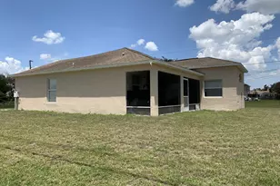 892 SW Duncan Terrace, Port Saint Lucie, FL 34953 - Photo 3