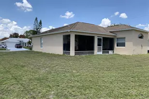892 SW Duncan Terrace, Port Saint Lucie, FL 34953 - Photo 3