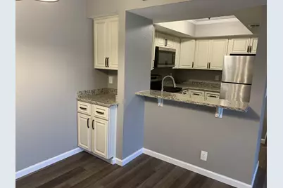 1548 SE Royal Green Circle #105, Port Saint Lucie, FL 34952 - Photo 3