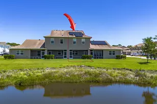 696 NE Waters Edge Ln, Port Saint Lucie, FL 34983 - Photo 31