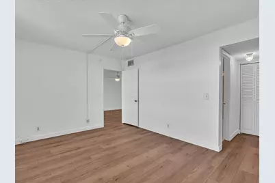 9470 Poinciana Place #303, Davie, FL 33324 - Photo 37