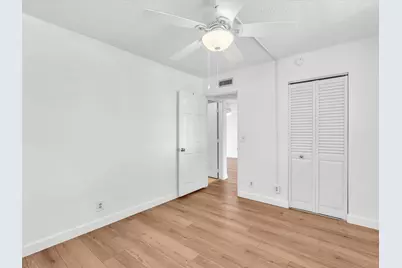 9470 Poinciana Place #303, Davie, FL 33324 - Photo 19