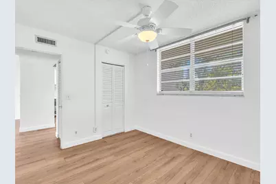 9470 Poinciana Place #303, Davie, FL 33324 - Photo 19