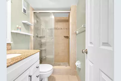 9470 Poinciana Place #303, Davie, FL 33324 - Photo 9