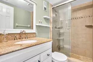9470 Poinciana Pl, Davie, FL 33324 - Photo 21