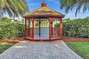 9470 Poinciana Pl, Davie, FL 33324 - Photo 69
