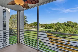 9470 Poinciana Pl, Davie, FL 33324 - Photo 33