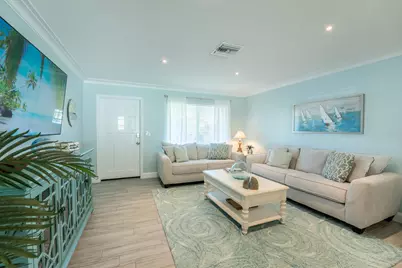 69 S 18th Ave S, Lake Worth Beach, FL 33460 - Photo 3