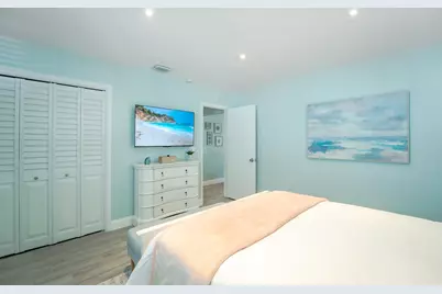 69 S 18th Ave S, Lake Worth Beach, FL 33460 - Photo 13