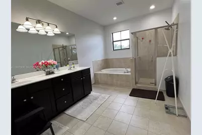9628 Town Parc Circle S, Parkland, FL 33076 - Photo 13