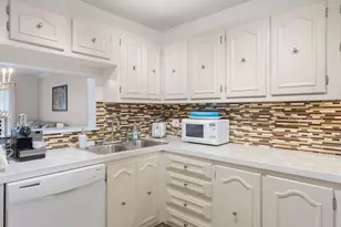 4191 NW 41st St, Lauderdale Lakes, FL 33319 - Photo 9