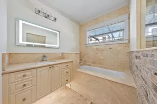 228 9th St, West Palm Beach, FL 33401 - Photo 17