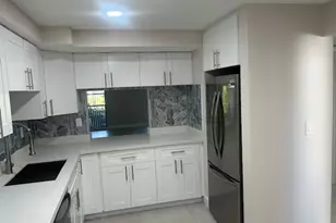6563 Racquet Club Dr, Lauderhill, FL 33319 - Photo 7