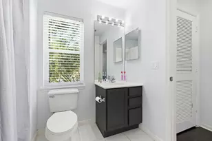 1086 Woodfield Rd, Greenacres, FL 33415 - Photo 23
