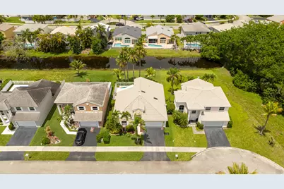 5535 NW 54th Circle, Coconut Creek, FL 33073 - Photo 5
