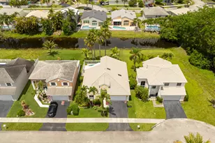 5535 NW 54th Cir, Coconut Creek, FL 33073 - Photo 5
