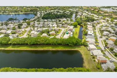 5535 NW 54th Circle, Coconut Creek, FL 33073 - Photo 75