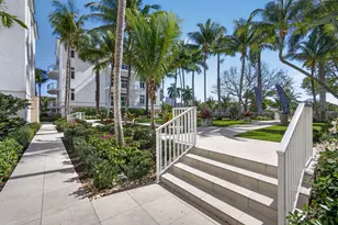 182 Lake Dr, Palm Beach Shores, FL 33404 - Photo 25