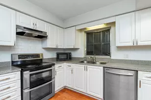 1452 SW 26th Ave SW, Boynton Beach, FL 33426 - Photo 5