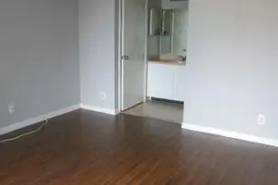 738 Executive Center Dr, West Palm Beach, FL 33401 - Photo 11