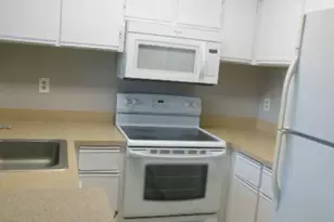 738 Executive Center Dr, West Palm Beach, FL 33401 - Photo 7
