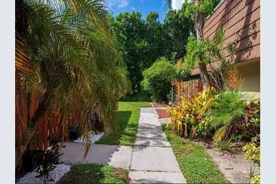 1166 6th Avenue #B8, Vero Beach, FL 32960 - Photo 3
