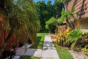 1166 6th Ave, Vero Beach, FL 32960 - Photo 3