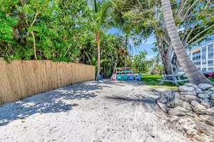 1502 S Lakeside Dr, Lake Worth Beach, FL 33460 - Photo 37