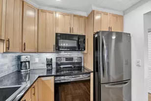 1502 S Lakeside Dr, Lake Worth Beach, FL 33460 - Photo 3
