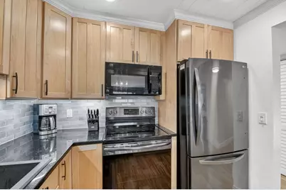 1502 S Lakeside Drive #214, Lake Worth Beach, FL 33460 - Photo 3