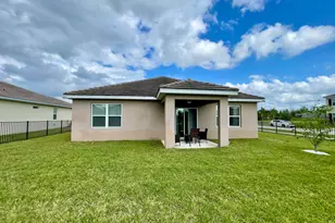 10574 SW Cambria Ln, Port Saint Lucie, FL 34987 - Photo 43