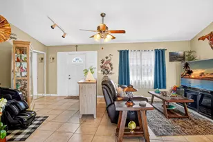 1146 SW Del Rio Blvd, Port Saint Lucie, FL 34953 - Photo 5