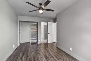 936 Honeytree Ln, Wellington, FL 33414 - Photo 25