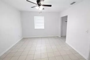 5010 Killarney Ave, Fort Pierce, FL 34951 - Photo 3