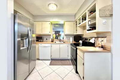 7006 Huntington Lane #306, Delray Beach, FL 33446 - Photo 3