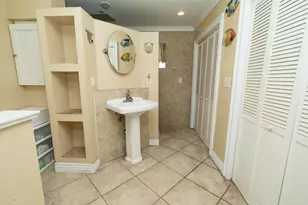 820 SW 18th Ct, Fort Lauderdale, FL 33315 - Photo 19