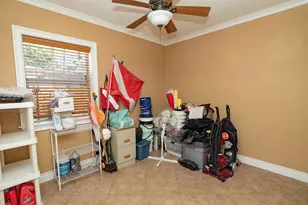 820 SW 18th Ct, Fort Lauderdale, FL 33315 - Photo 23