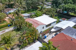 820 SW 18th Ct, Fort Lauderdale, FL 33315 - Photo 43