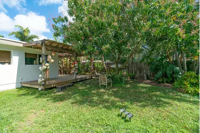 820 SW 18th Court, Fort Lauderdale, FL 33315 - Photo 29