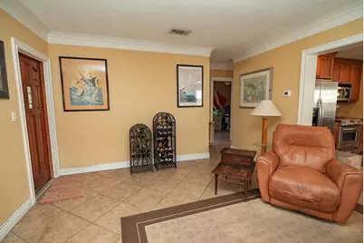 820 SW 18th Court, Fort Lauderdale, FL 33315 - Photo 13